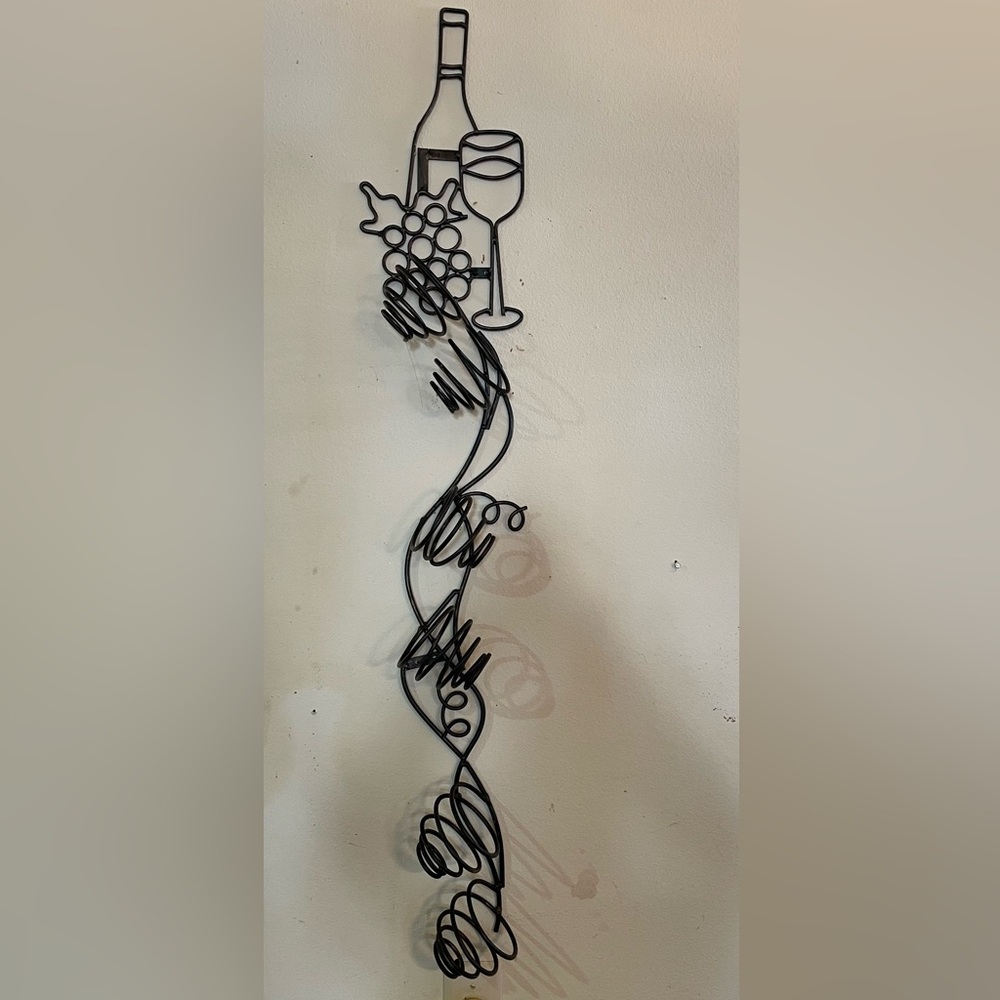 Wine Rack Holder - wall mounted